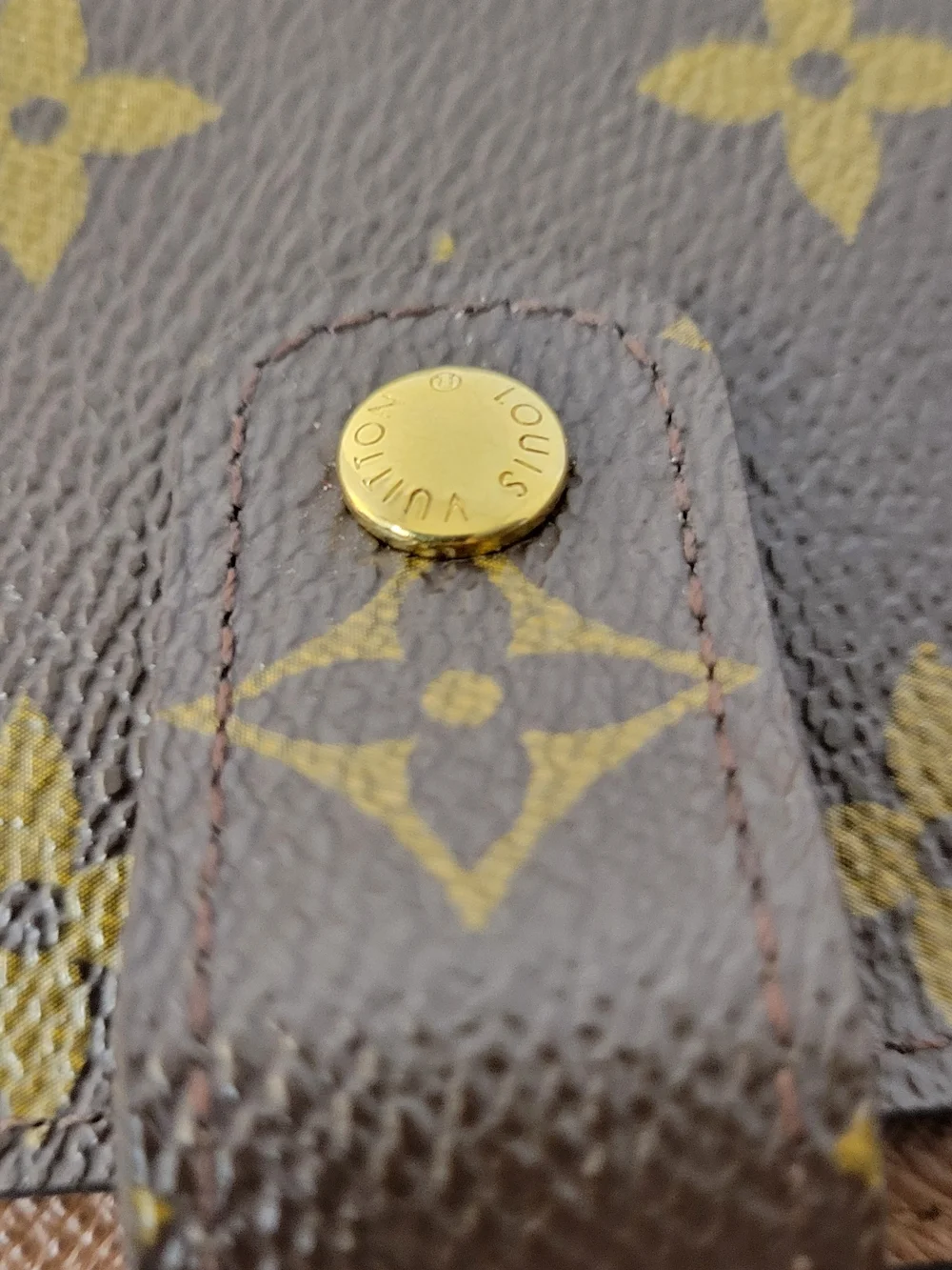 Louis Vuitton Brown Monogram Canvas Agenda Cover MM Size